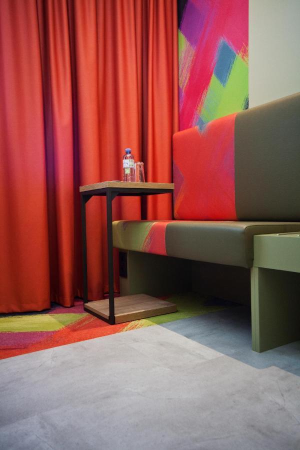 Ibis Styles Parndorf Neusiedler See Exterior photo