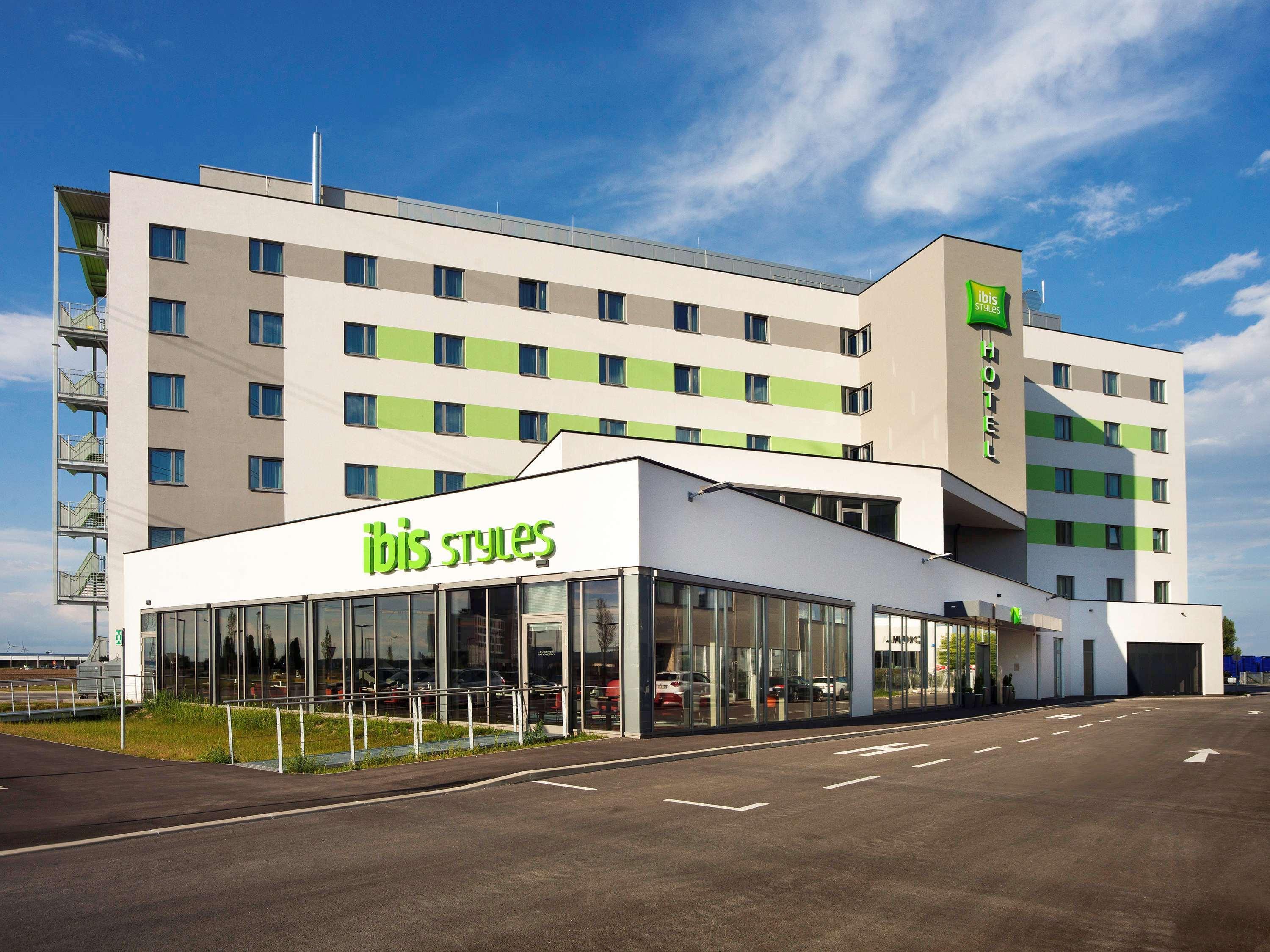 Ibis Styles Parndorf Neusiedler See Exterior photo