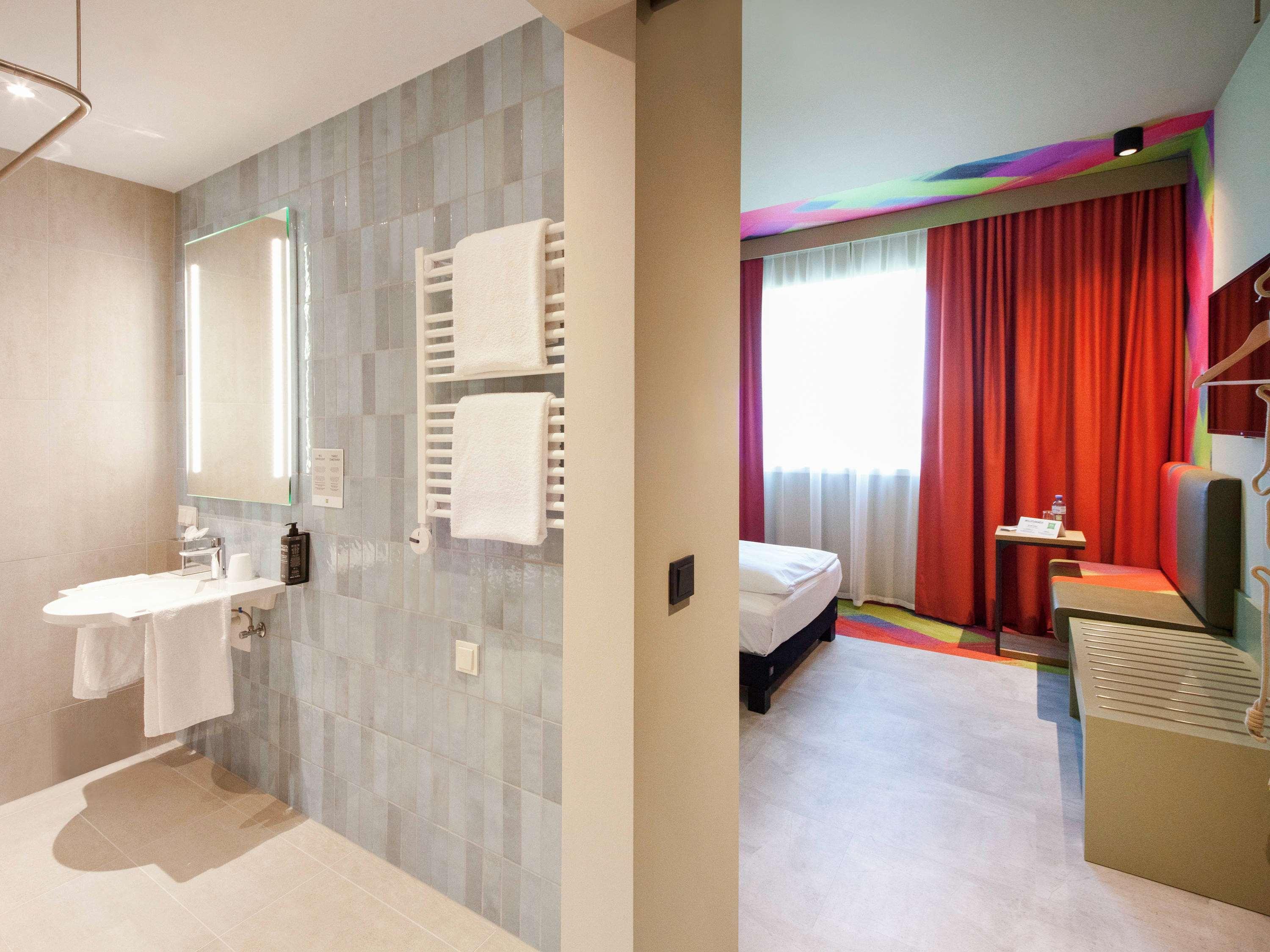 Ibis Styles Parndorf Neusiedler See Exterior photo